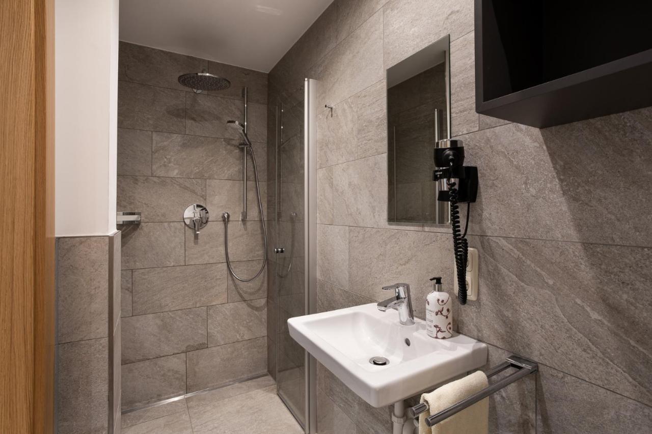 Christina Appartement *